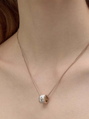 MUKTANK×SUN HUNTER Mother-of-Pearl Four-Flower Lulu Tong Necklace