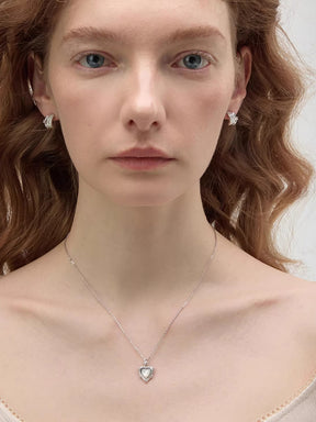 MUKTANK×SUN HUNTER Iris & Mother-of-Pearl Heart Necklace