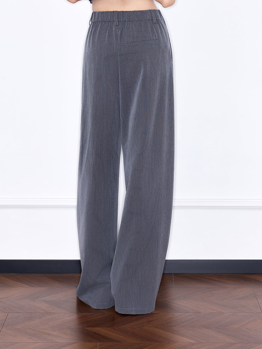 MUKZIN“Capsule Collection”Grey Corduroy Floral Embroidered Wide Leg Trousers