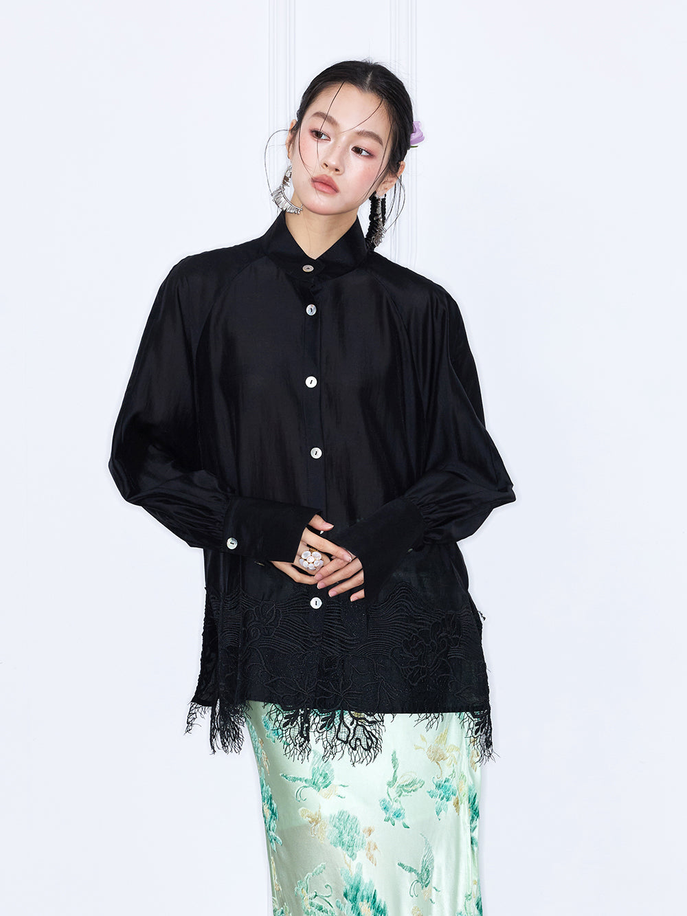 MUKZIN“Capsule Collection”Women's Mandarin Collar Lace Hem Blouse Long Sleeve Oriental Shirt
