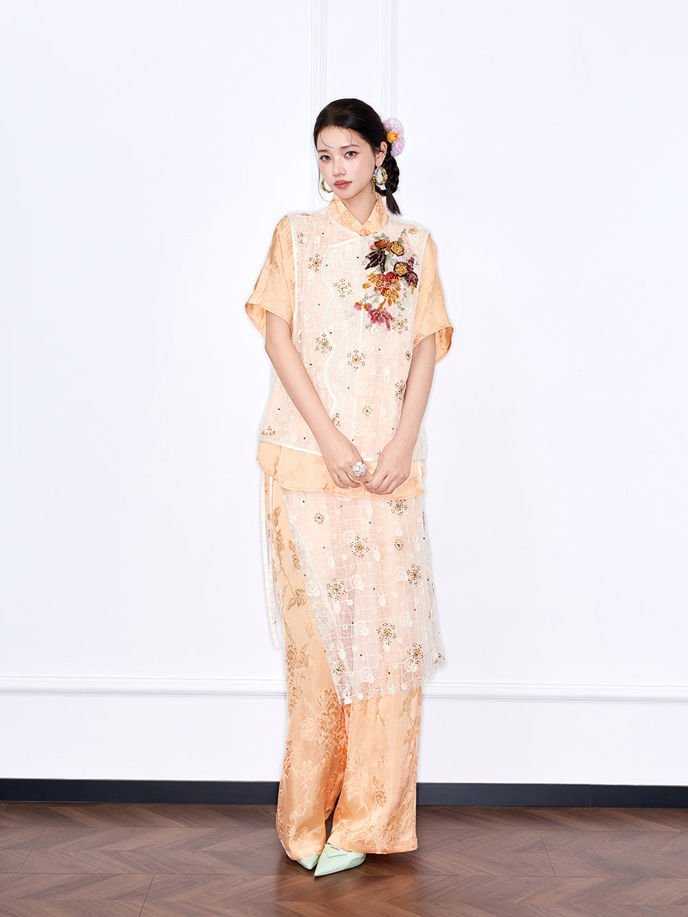 MUKZIN “Chang’an Summer Feast” Collection New Chinese Style Oriental-Inspired Asymmetric Placket Sheer Vest