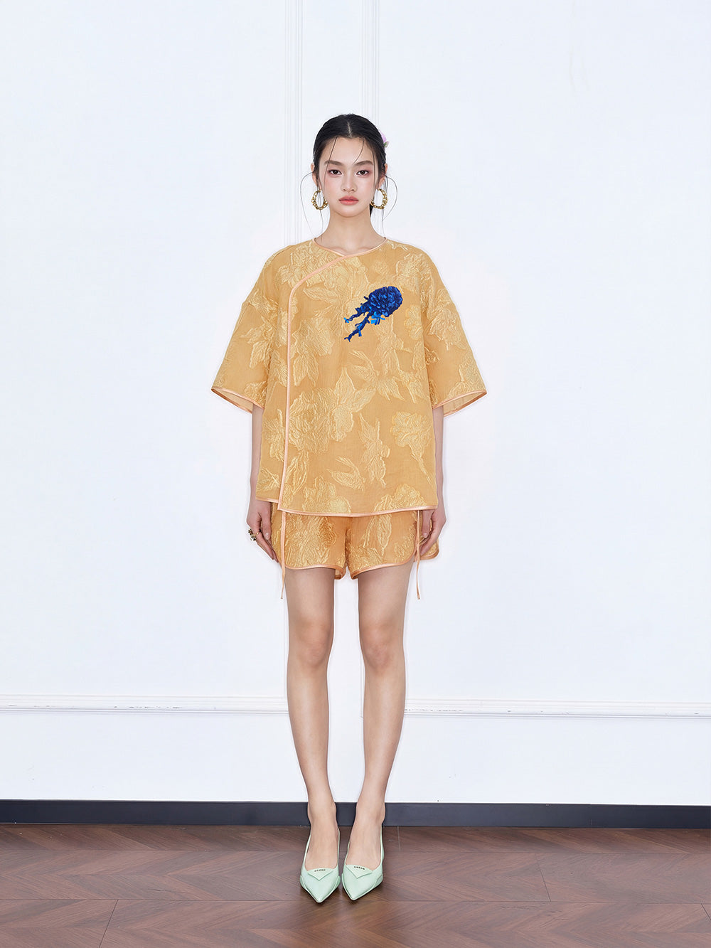 MUKZIN "Capsule Collection" New‑Chinese Style Embroidered Mulberry Silk Orange Set Shirt