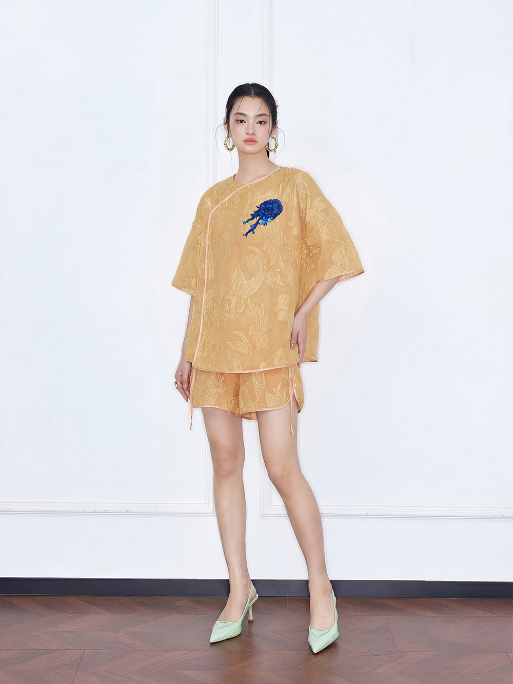 MUKZIN "Capsule Collection" New‑Chinese Style Embroidered Mulberry Silk Orange Set Shorts