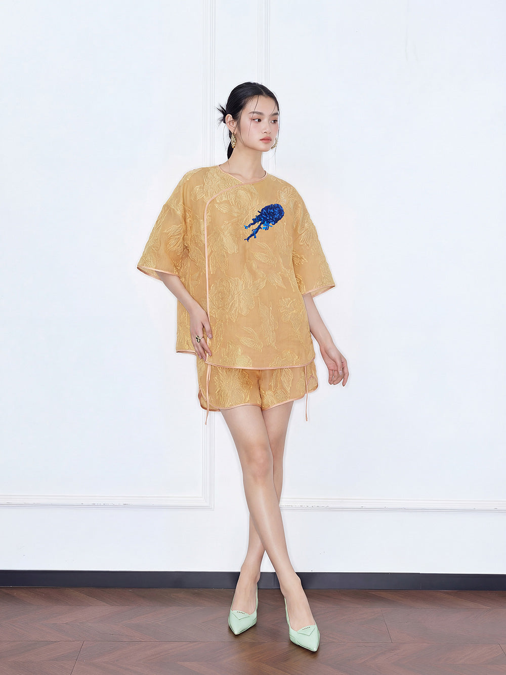 MUKZIN "Capsule Collection" New‑Chinese Style Embroidered Mulberry Silk Orange Set Shorts