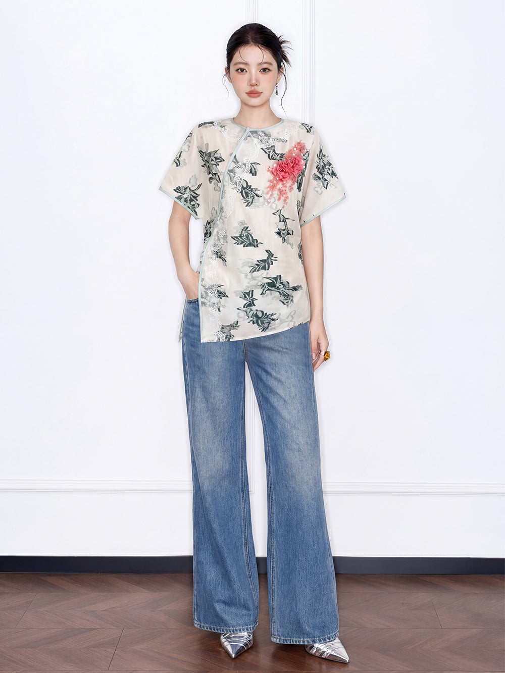 MUKZIN "Capsule Collection" New Chinese Style Embroidered Asymmetric Wrap Waist Ramie Top
