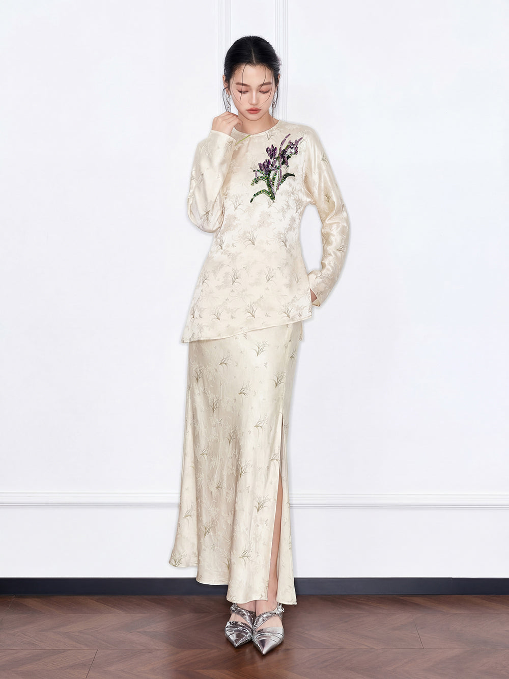 MUKZIN "Capsule Collection" New Chinese Style Slim Fit Embroidered Mulberry Silk Matching Set Top