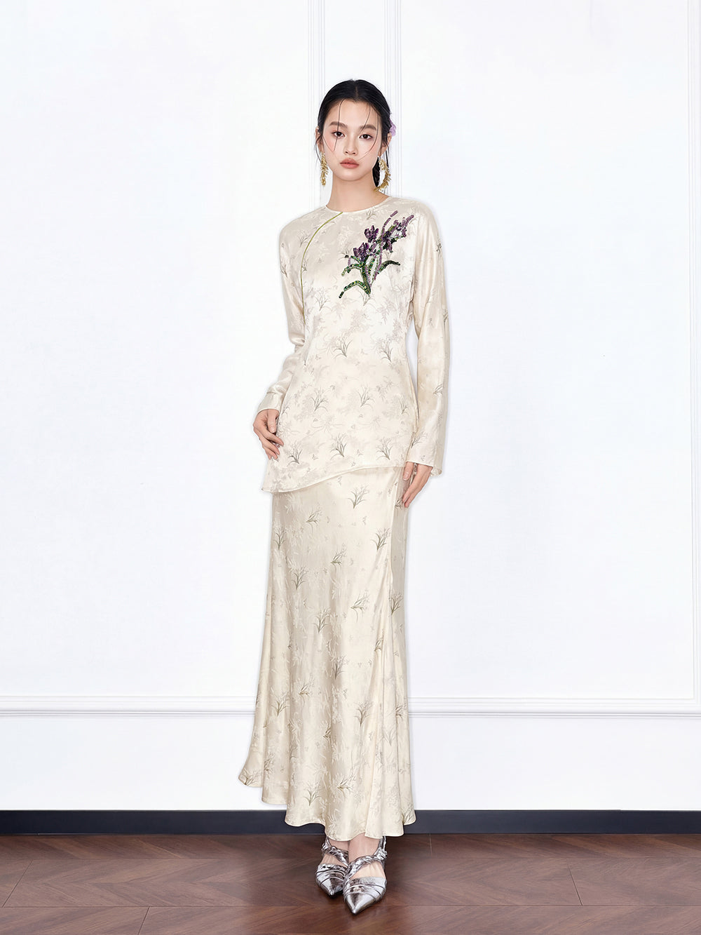 MUKZIN "Capsule Collection" New Chinese Style Slim Fit Embroidered Mulberry Silk Matching Set Top