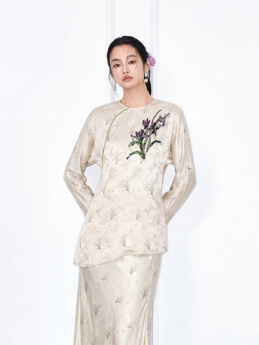 MUKZIN "Capsule Collection" New Chinese Style Slim Fit Embroidered Mulberry Silk Matching Set Top