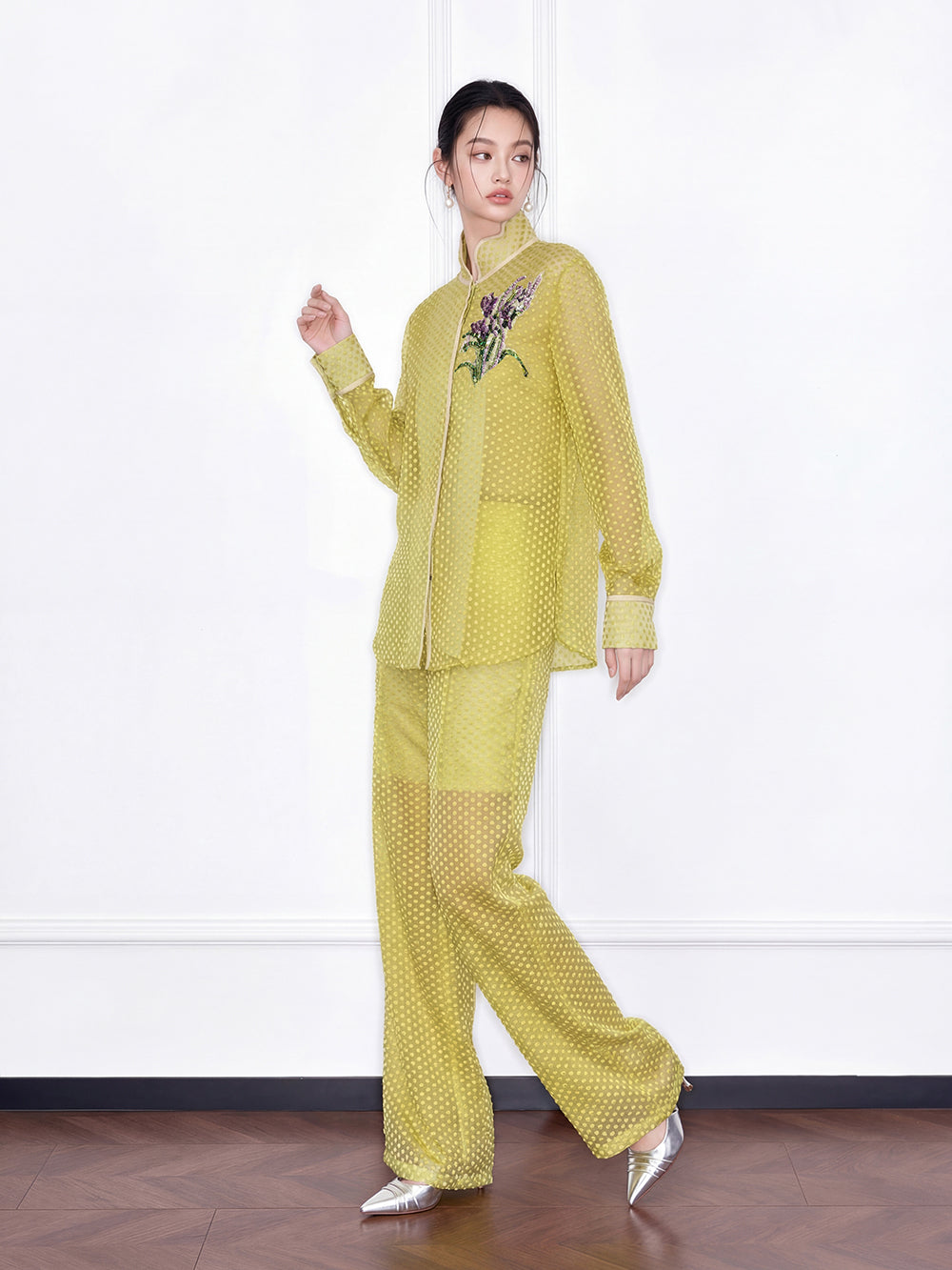 MUKZIN "Capsule Collection" New Chinese Style Embroidered Summer Silk Set, Mulberry Silk Blouse