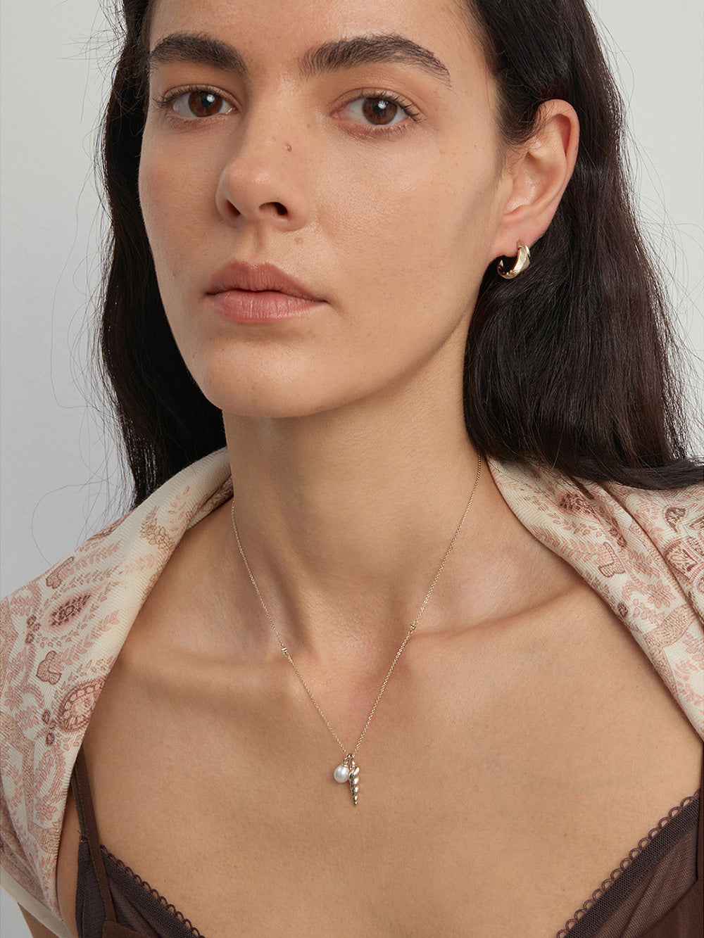 MUKTANK x SUN HUNTER Ocean Pearl Ear Cuff