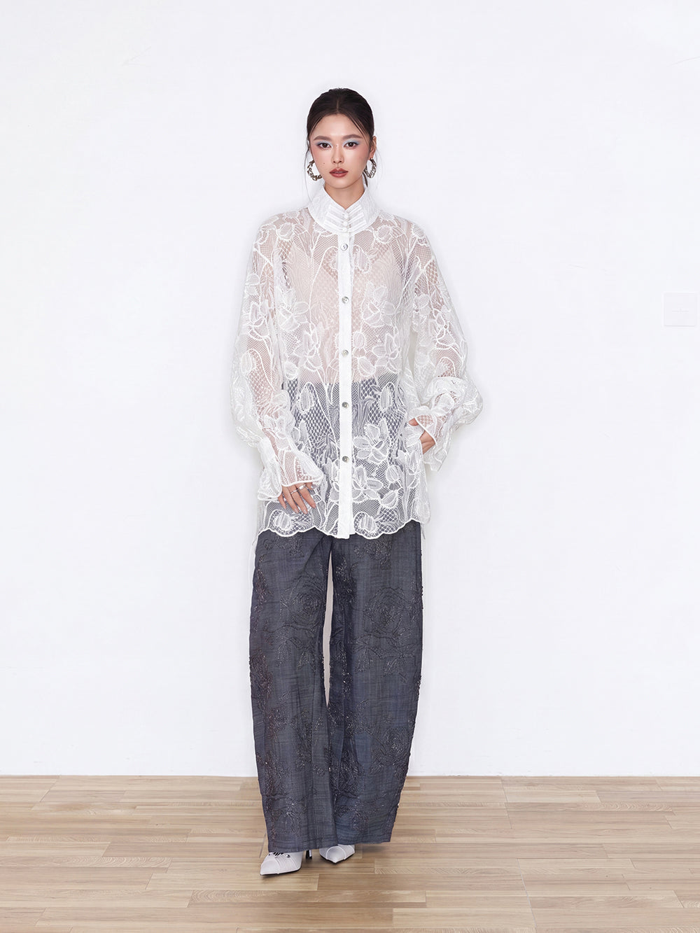 MUKZIN×Flourishing Blooms New Chinese-style V-neck white lace shirt