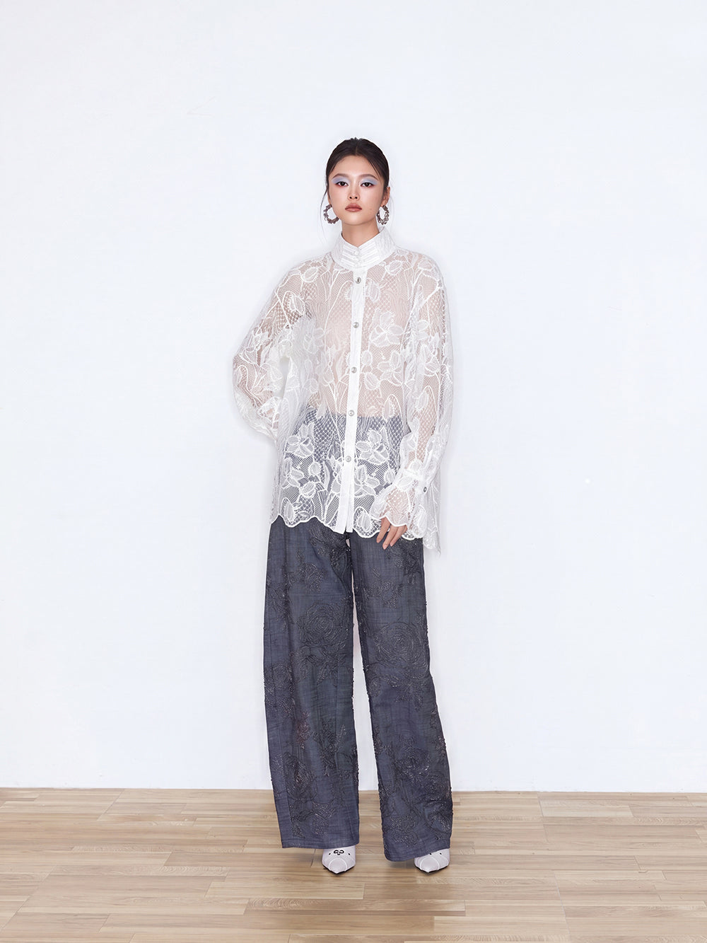 MUKZIN×Flourishing Blooms New Chinese-style V-neck white lace shirt
