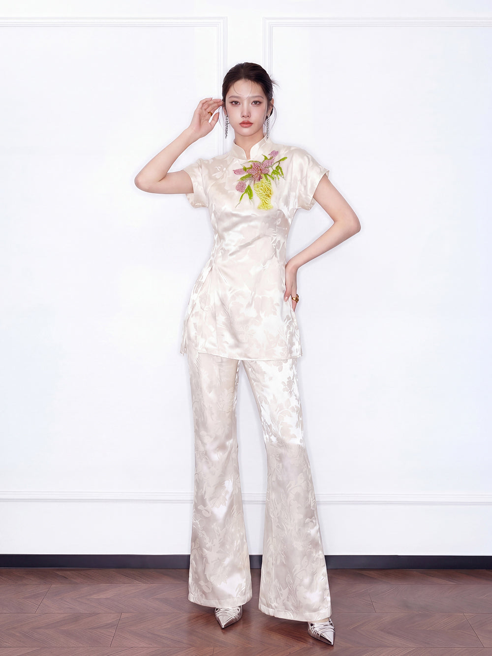 MUKZIN × Capsule Collection New‑Chinese Folk‑Style Jacquard Embroidered Top