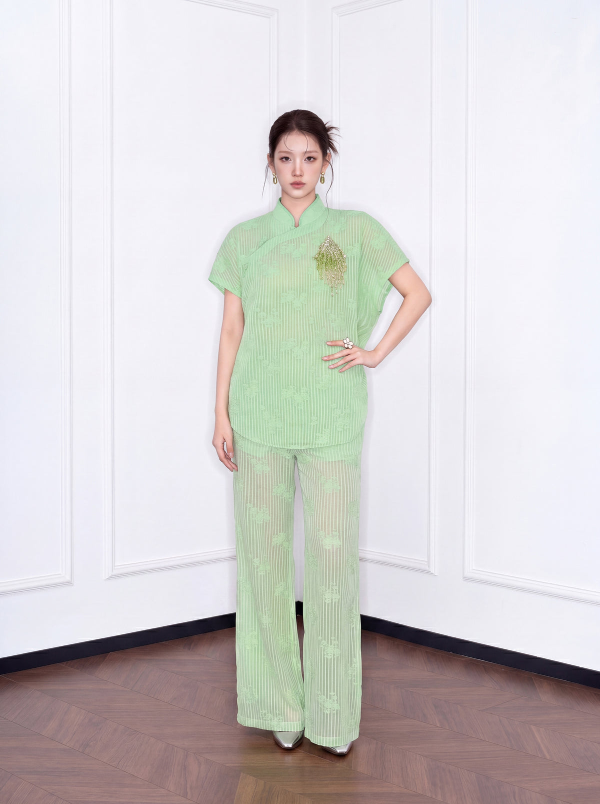 MUKZIN×Capsule Collection Modern Chinese Trousers with ICH Hami Hand Embroidery