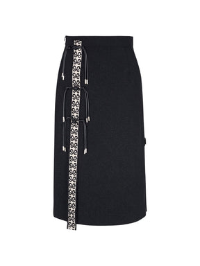 MUKZIN Black Vintage Minimalist Mid Skirt