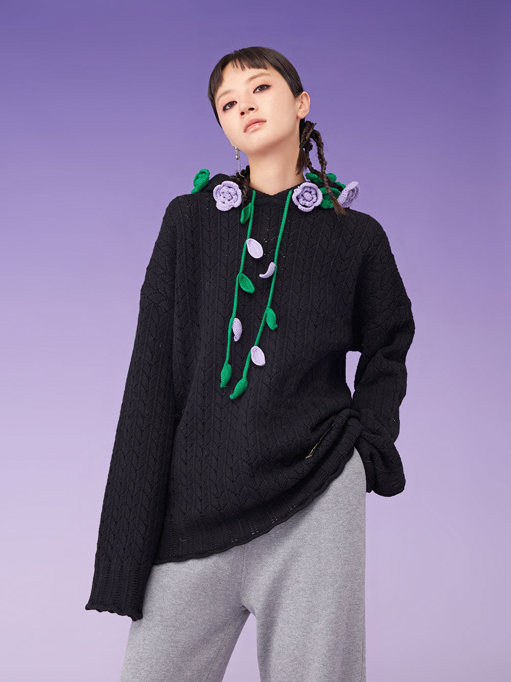 MUKZIN Knit Floral Drawstring Pullover Black Sweater