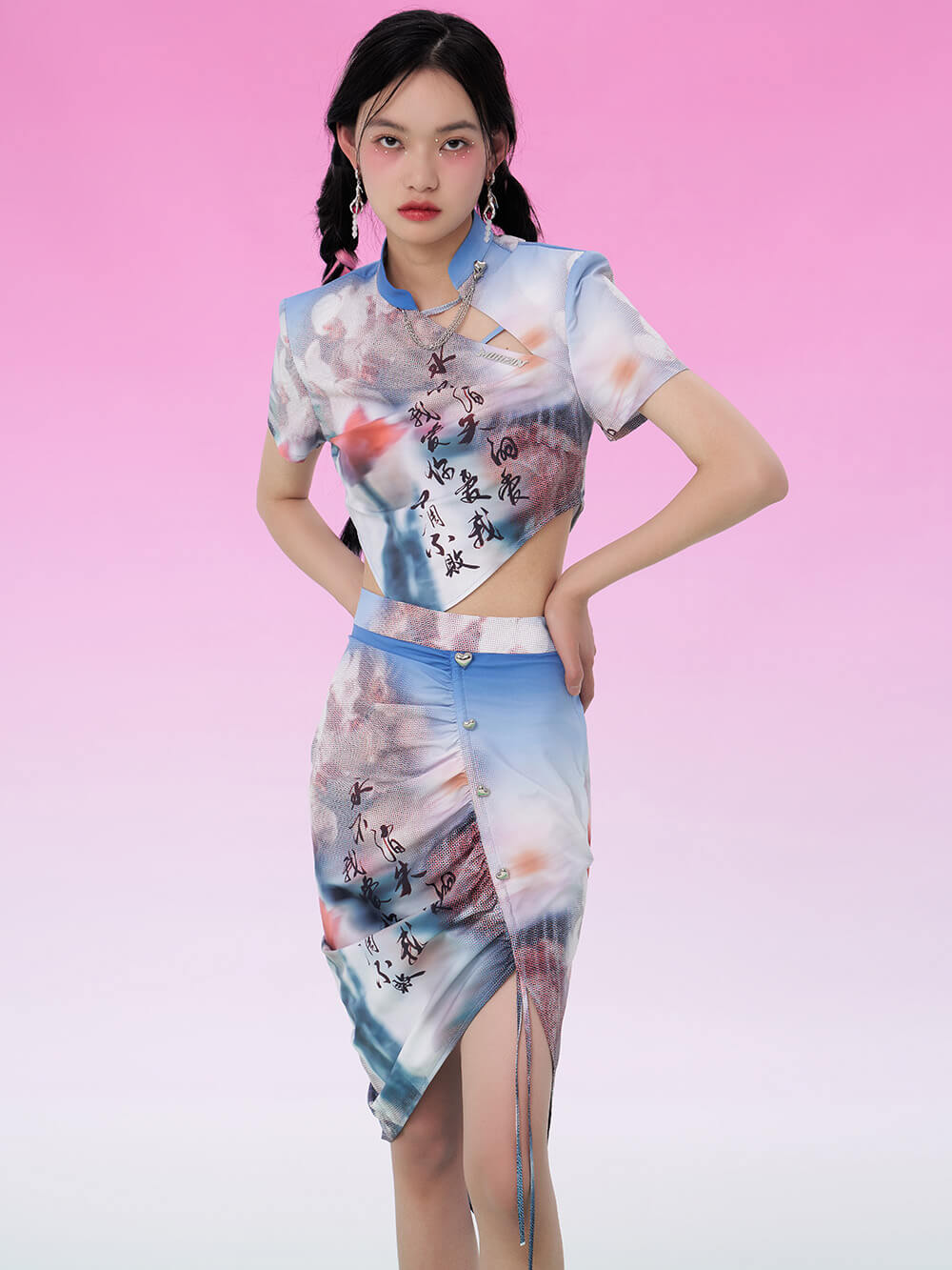 MUKZIN Printed Cheongsam Collar Cropped T-Shirt