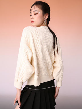 MUKZIN Irregular Slit White Sweater