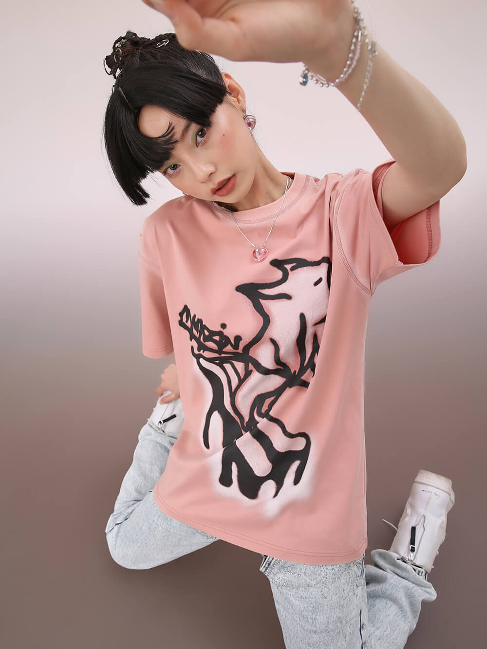 MUKZIN Pink Graphic Oversized T-Shirt