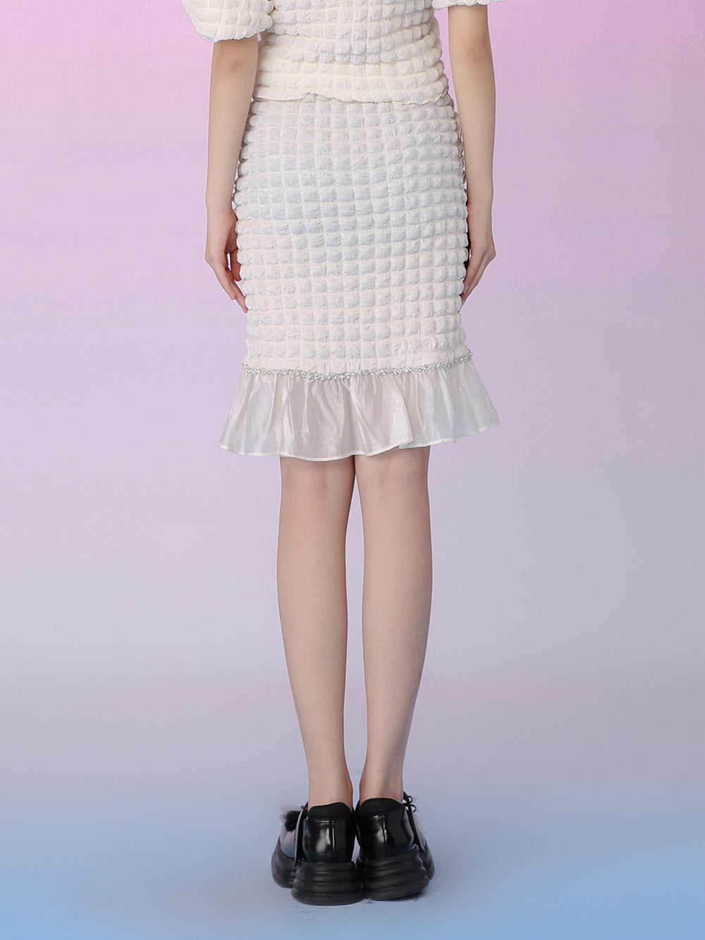 MUKZIN Off-White Lotus Leaf Hem Skirt